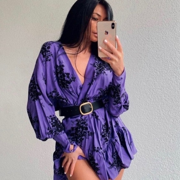 Zara Dresses & Skirts - ZARA Floral Print Dress